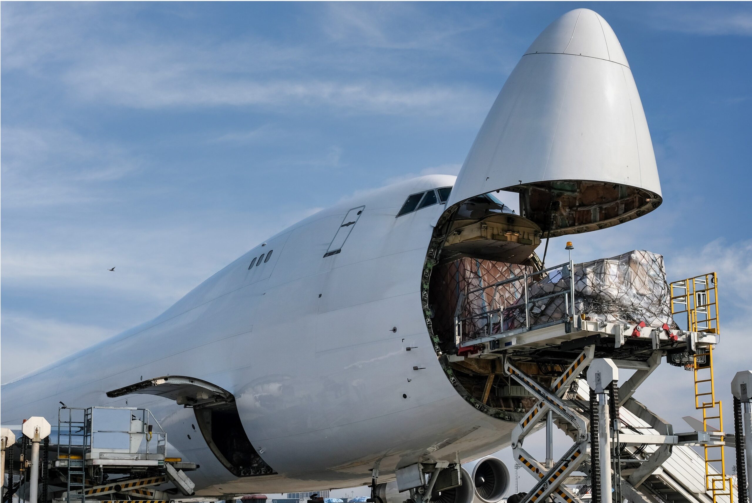 Transporting goods by air freight