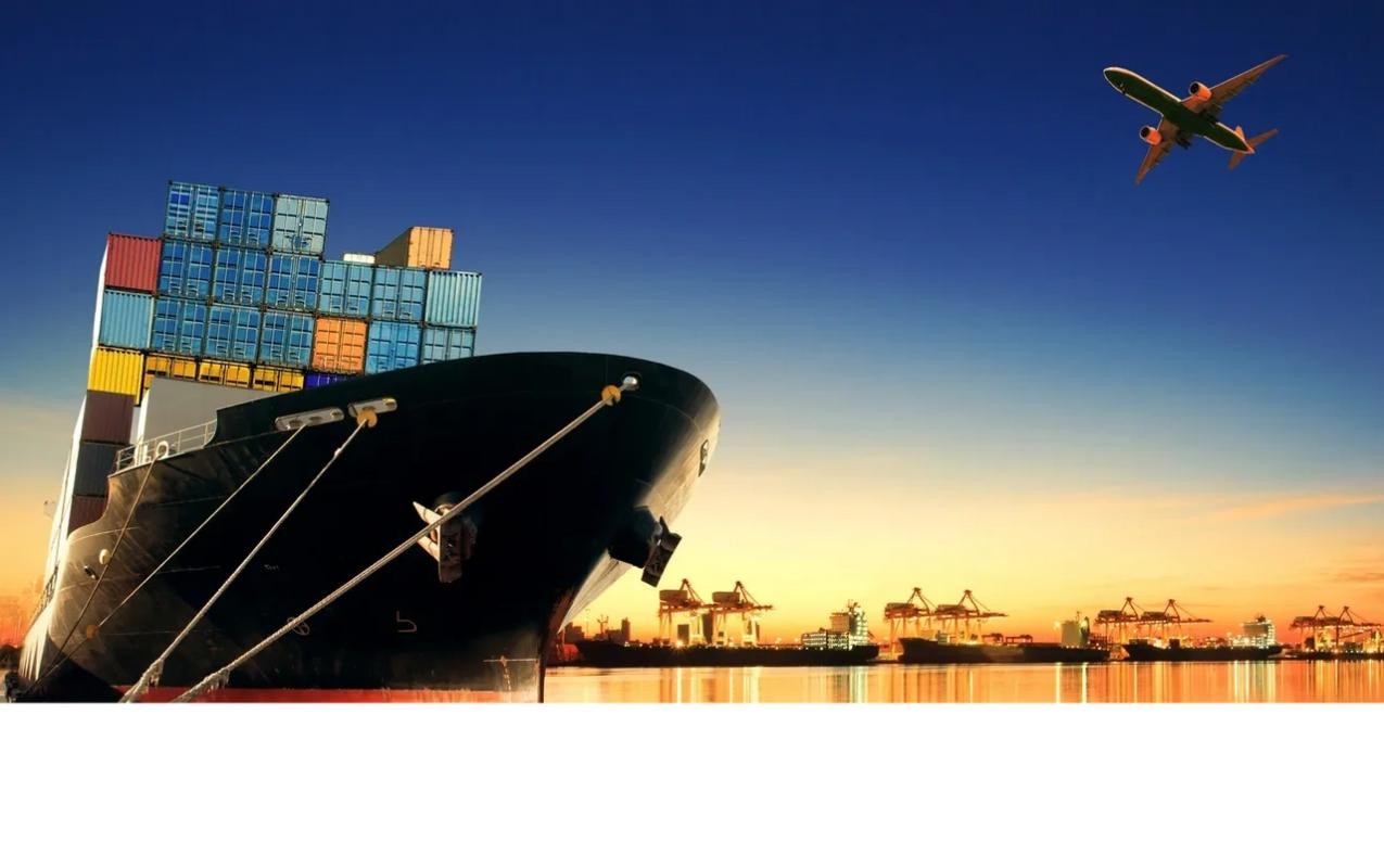The differences between maritime transportation and air transportation methods