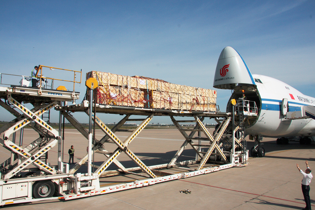What Is a China Airlines Freighter?