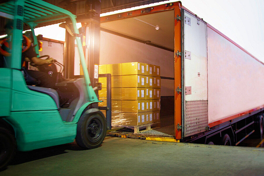 Store the goods in the warehouse for proper management.